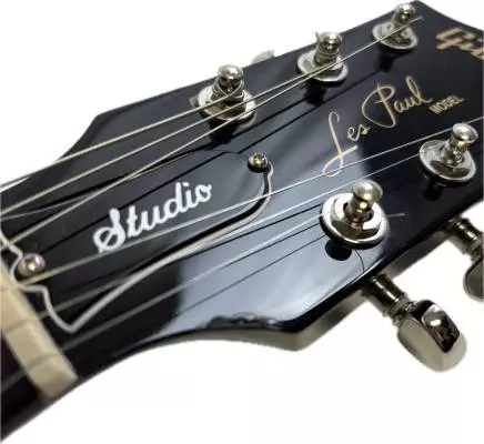 Gibson Les Paul Studio - Ebony 2